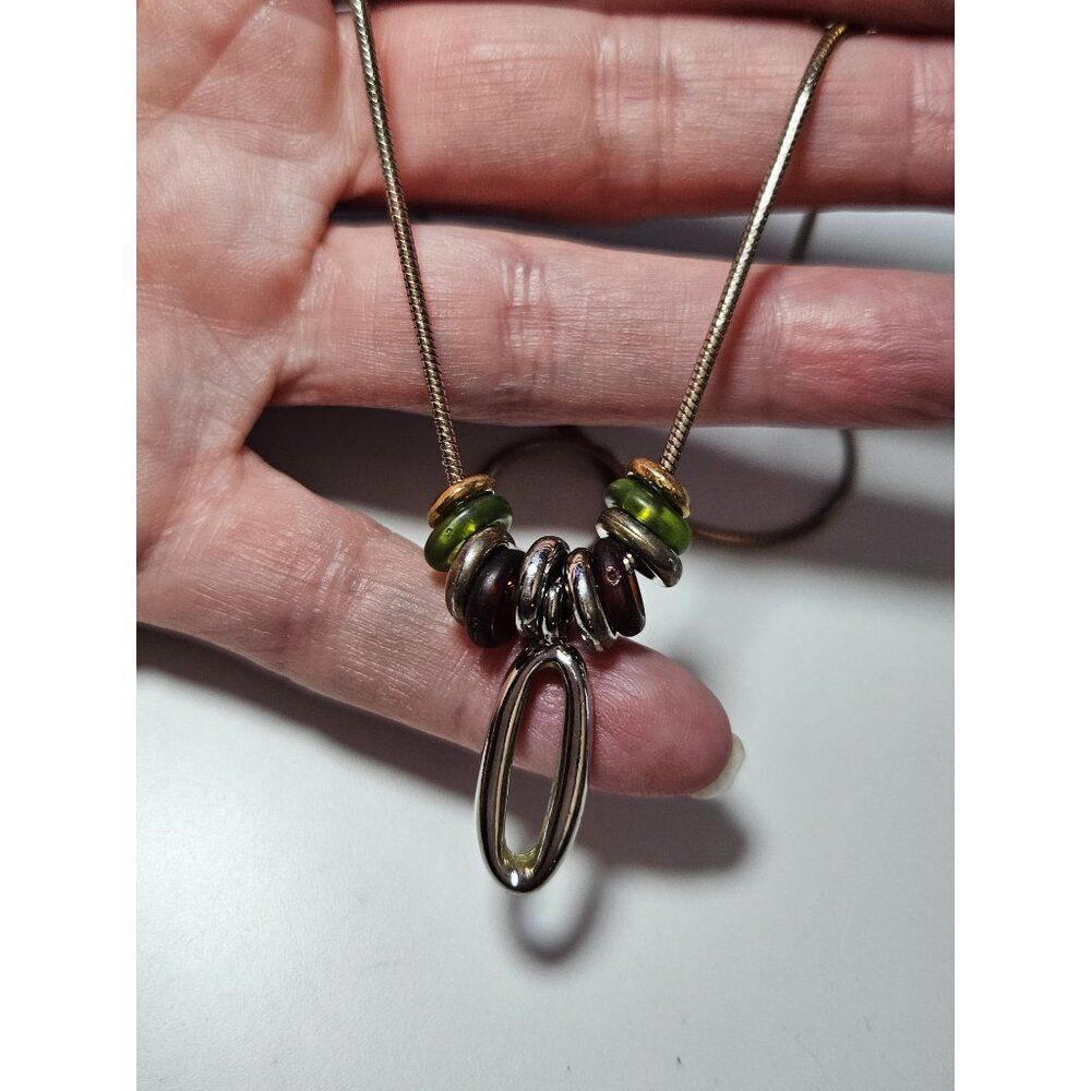 Silver tone oval pendant necklace 19"
